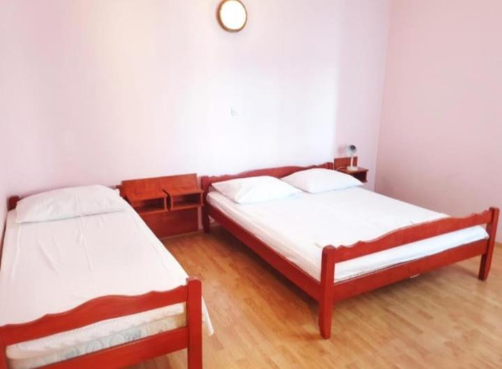 Apartmanibeta Stara Novalja Ngoại thất bức ảnh